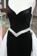 Johnathan Kayne 3132- Size 14 *Black/White*