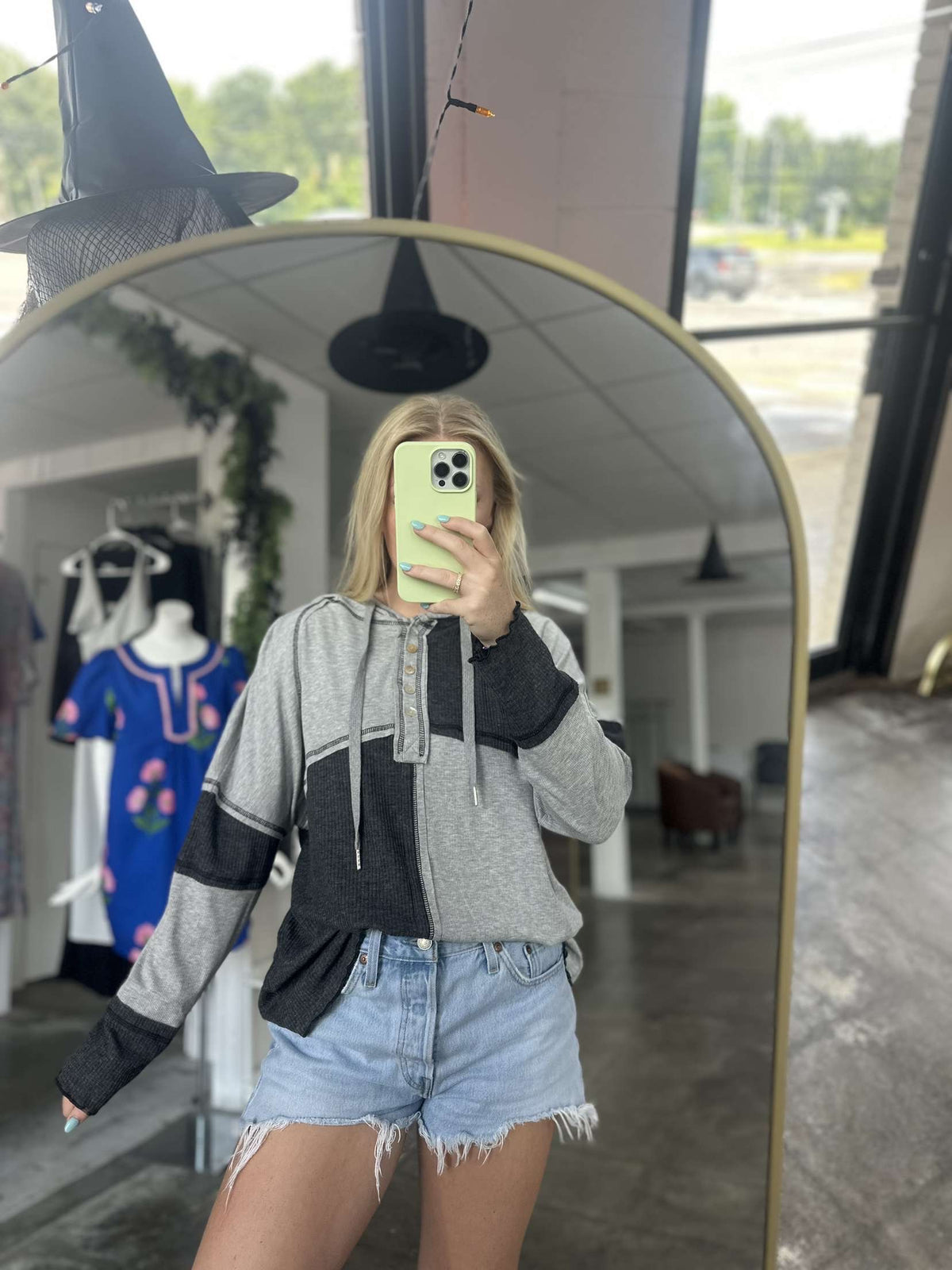 Charlotte Top-Grey