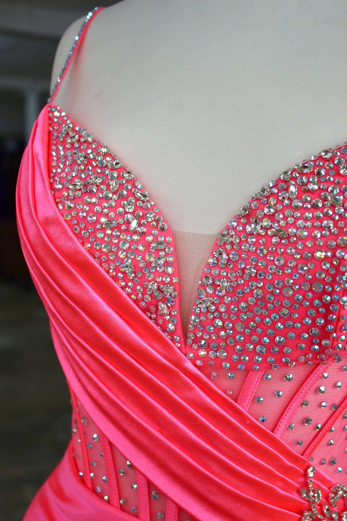 Johnathan Kayne 3215 (Hot Coral)-Size 8