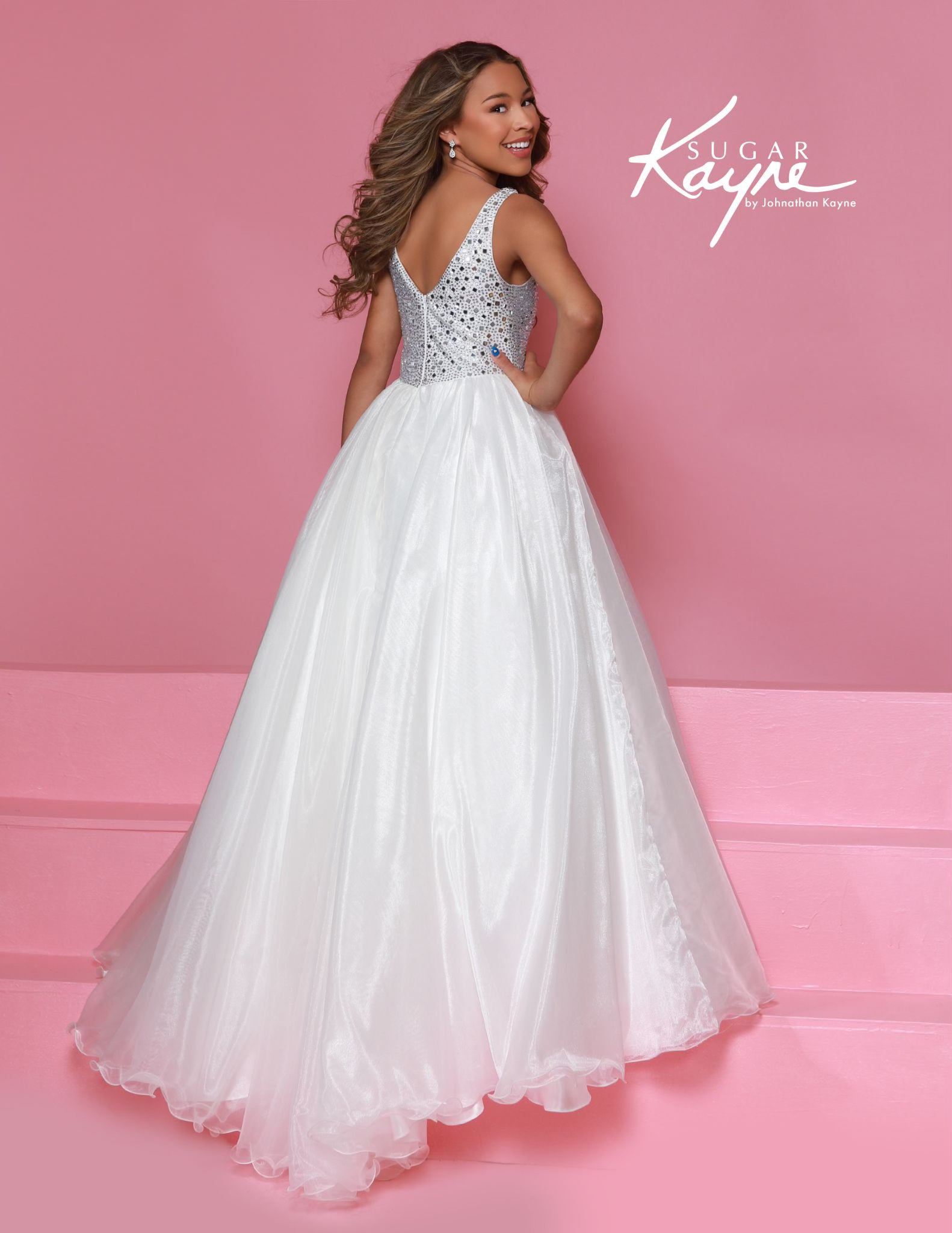 *Preorder* Sugar Kayne C392- White